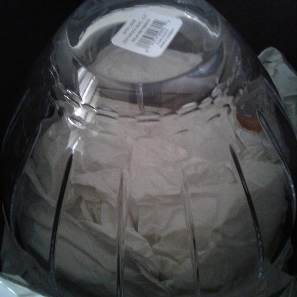 Vera Wang Wedgewood With Love Crystal Centre Piece - Picture 4 of 6